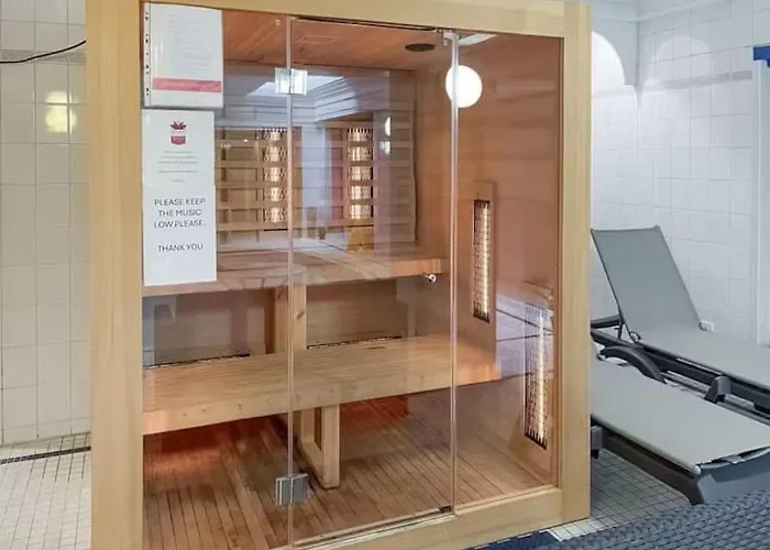 Strathmore Scarborough, Pool, Gym, Parking شقة *