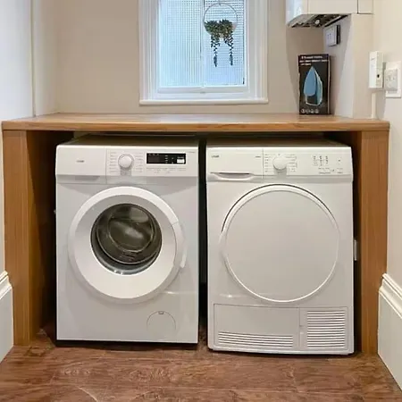 Strathmore Scarborough, Pool, Gym, Parking * スカーバラ