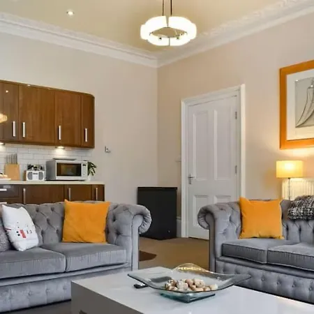 Strathmore Scarborough, Pool, Gym, Parking Apartament Scarborough