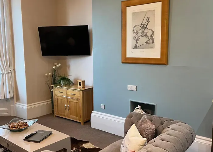 Apartament Strathmore Scarborough, Pool, Gym, Parking *